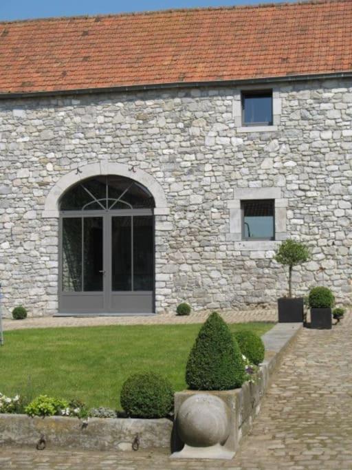Ferme De La Porte Rouge Andenne Exterior foto